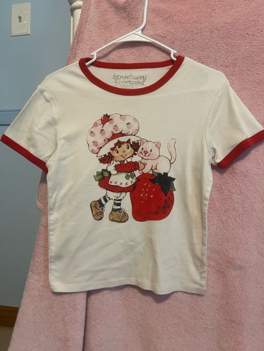 Strawberry Shortcake Red-Trim White Graphic Tee